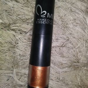 📦 Makeover Essentials Shimmer